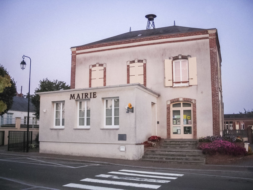 Mairie de Châtillon-en-Dunois